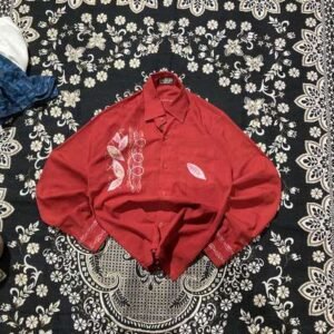 Vtg red embroidered shirt long sleeve